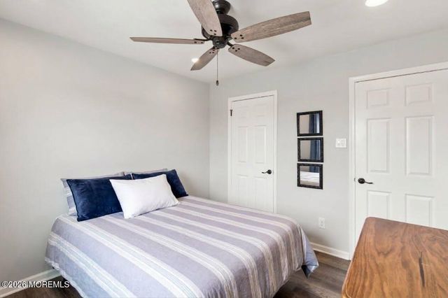 1072 W Bay Avenue, Barnegat, NJ 08005