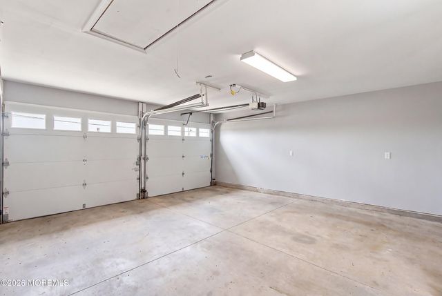 1072 W Bay Avenue, Barnegat, NJ 08005