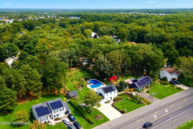 1072 W Bay Avenue, Barnegat, NJ 08005