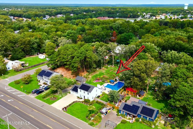 1072 W Bay Avenue, Barnegat, NJ 08005
