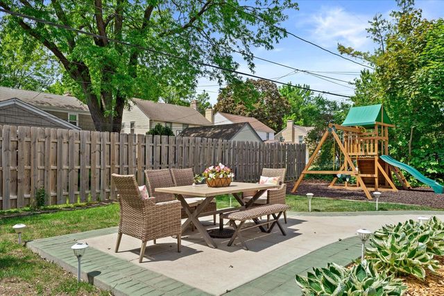 2537 N 84th STREET, Milwaukee, WI 53226