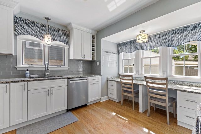 2537 N 84th STREET, Milwaukee, WI 53226