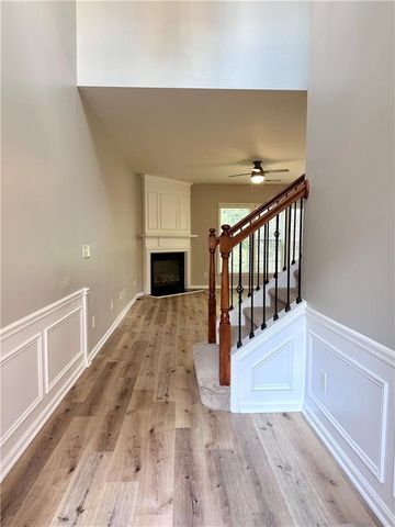 180 Finchley Drive, Roswell, GA 30076