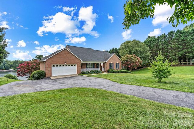 50 Sand Bar Drive, Taylorsville, NC 28681