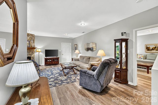 50 Sand Bar Drive, Taylorsville, NC 28681