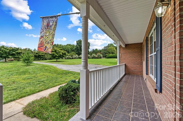 50 Sand Bar Drive, Taylorsville, NC 28681