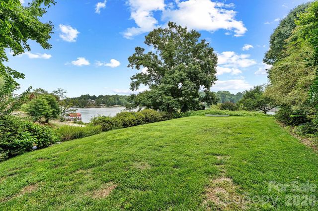 50 Sand Bar Drive, Taylorsville, NC 28681