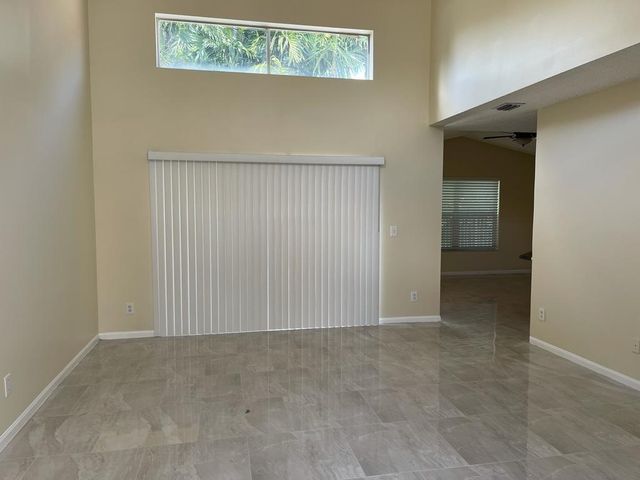 2348 SW 177th Avenue, Miramar, FL 33029