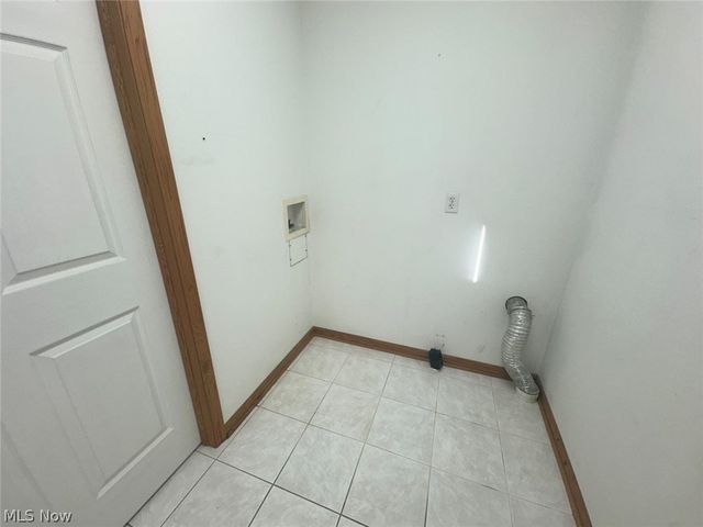 417 Otis Court SE, Girard, OH 44420