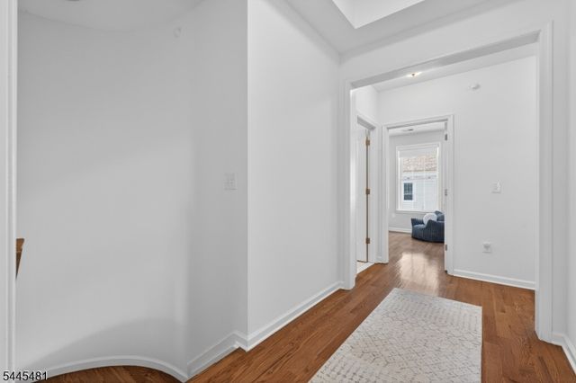 197 Roosevelt Dr, Wood-ridge Boro, NJ 07075