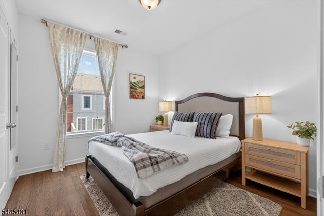 197 Roosevelt Dr, Wood-ridge Boro, NJ 07075