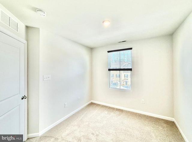 6427 PEBBLEBROOK DR, Milford, DE 19963