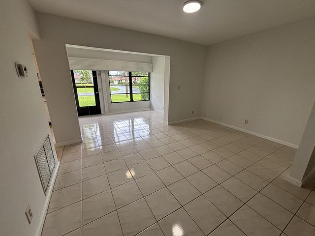 9830 Bischofia Tree Way B, Boynton Beach, FL 33436