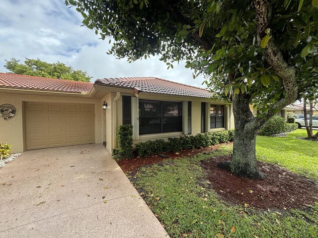9830 Bischofia Tree Way B, Boynton Beach, FL 33436