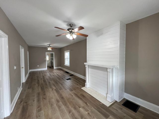 136 E 43rd Street, Covington, KY 41015