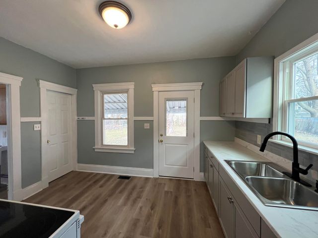 136 E 43rd Street, Covington, KY 41015