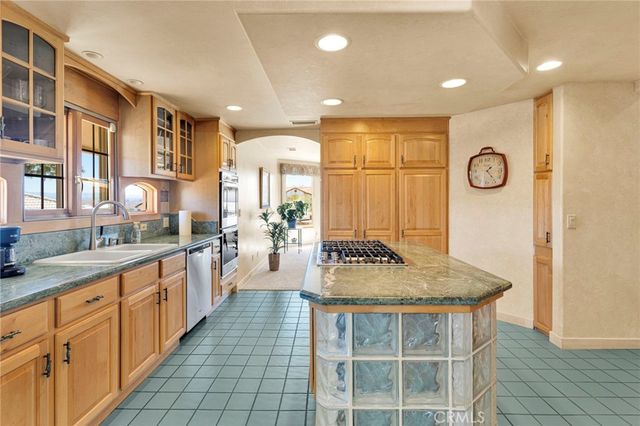 16397 Kasota, Apple Valley, CA 92307