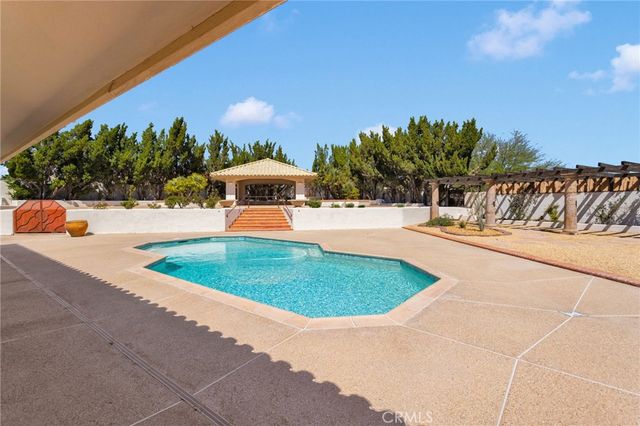 16397 Kasota, Apple Valley, CA 92307