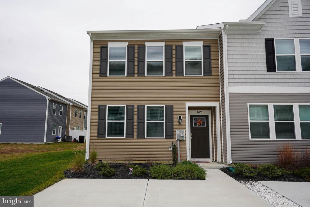 819 MERSEY LN, Salisbury, MD 21801