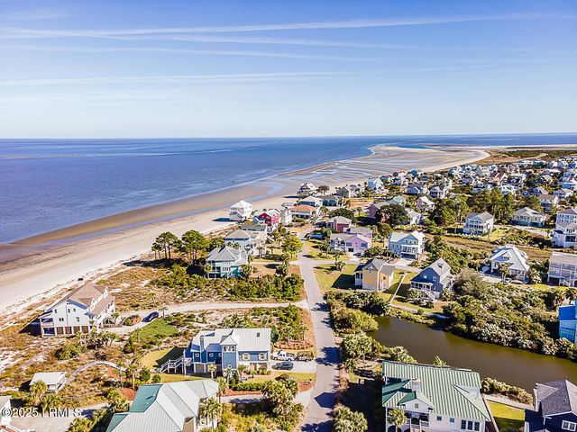 128 N Harbor Drive, Harbor Island, SC 29920