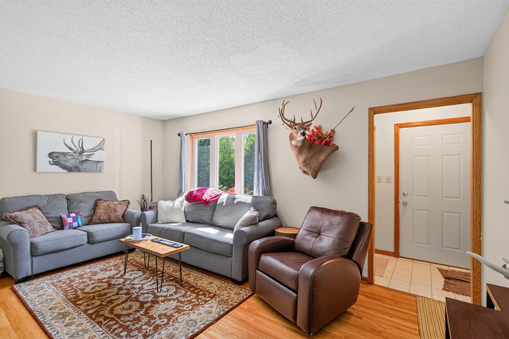 7146 Military Road, Woodbury, MN 55129 — photo 4