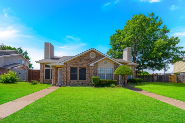 826 Binbrook Drive, Mesquite, TX 75149