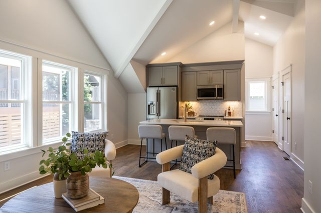 1102 Caldwell Avenue, Nashville, TN 37204