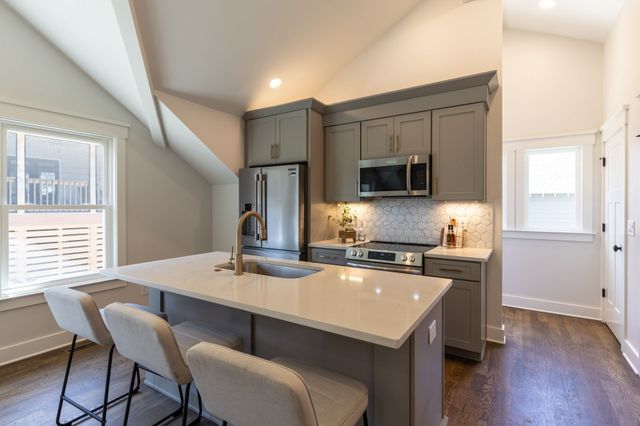 1102 Caldwell Avenue, Nashville, TN 37204