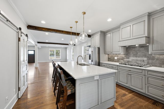 1102 Caldwell Avenue, Nashville, TN 37204
