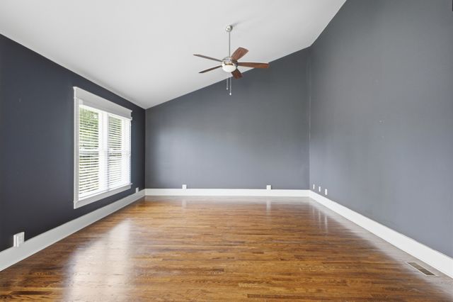 1102 Caldwell Avenue, Nashville, TN 37204