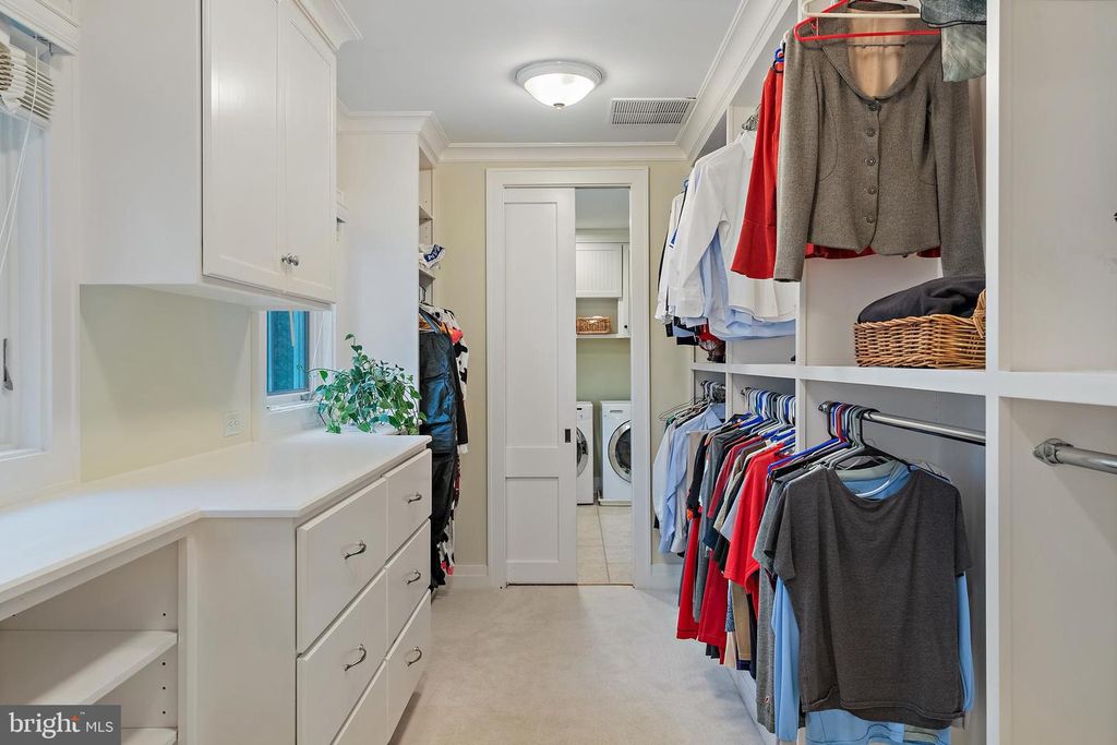 Image 49 of property listing at 906 CREEK DR, Annapolis, MD 21403