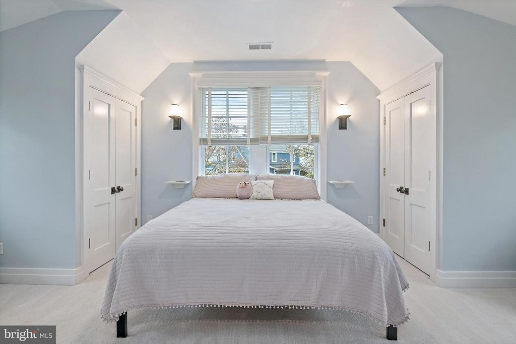 Image 53 of property listing at 906 CREEK DR, Annapolis, MD 21403