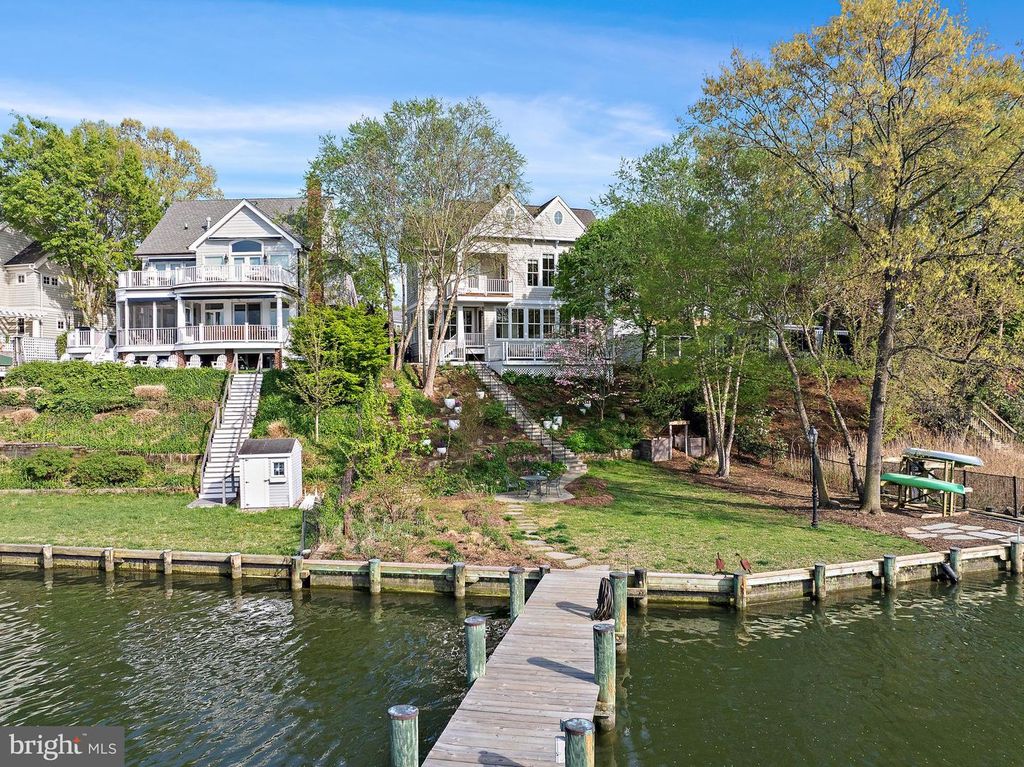 Image 89 of property listing at 906 CREEK DR, Annapolis, MD 21403