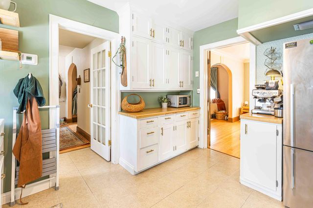 1322 3rd Street N, Fargo, ND 58102