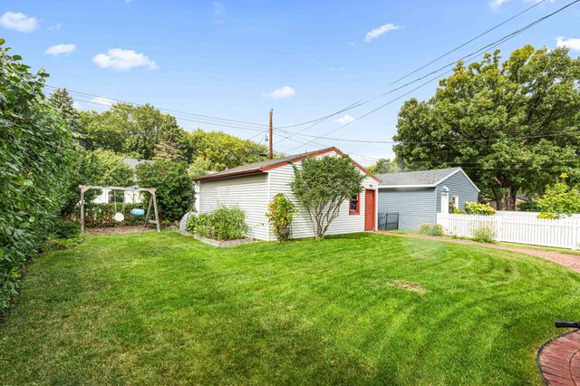 1322 3rd Street N, Fargo, ND 58102