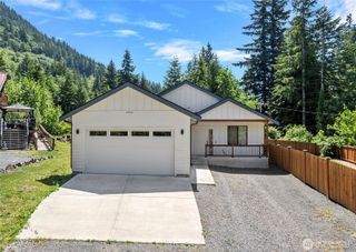 7952 Apache Drive, Maple Falls, WA 98266