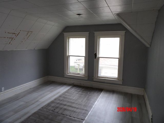 610 Pine Street, Three Rivers, MI 49093