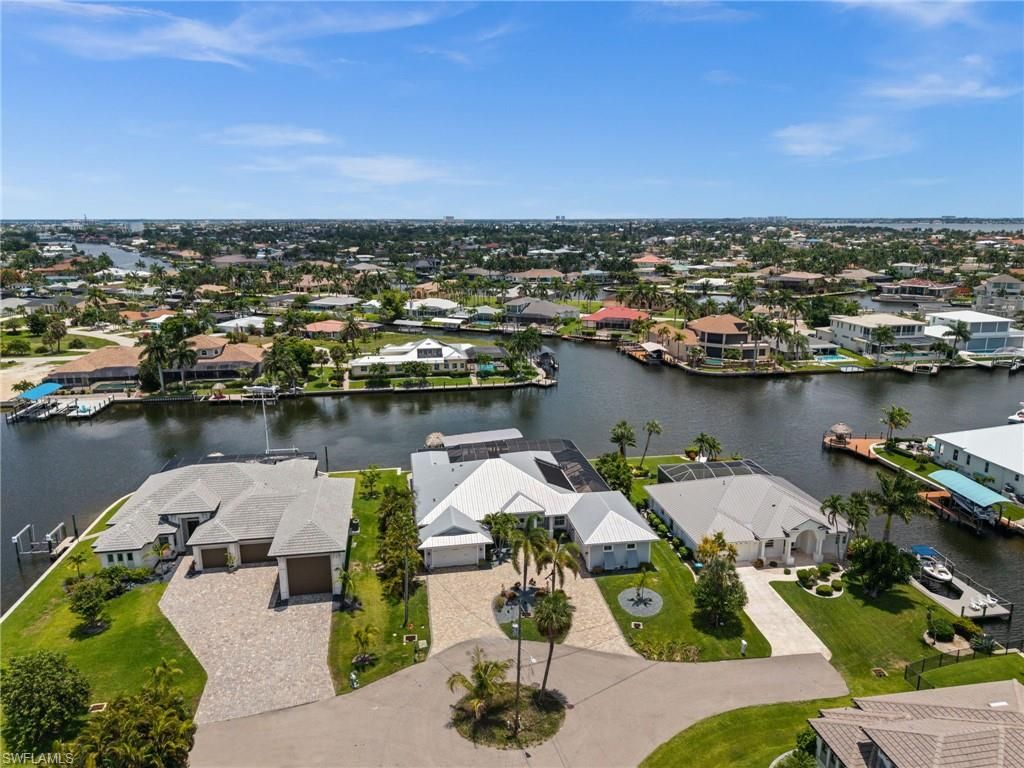 105 SW 52nd ST, CAPE CORAL, FL 33914 — photo 2