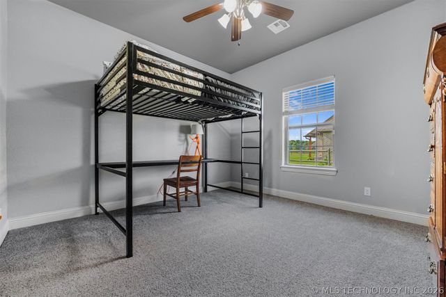 8220 N 154th Avenue E, Owasso, OK 74055
