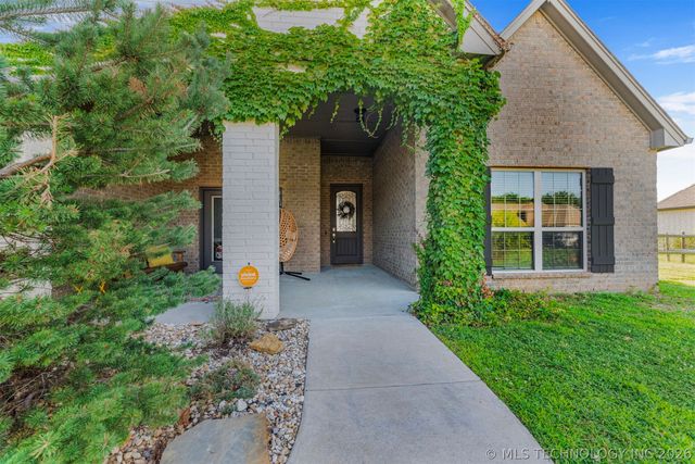 8220 N 154th Avenue E, Owasso, OK 74055