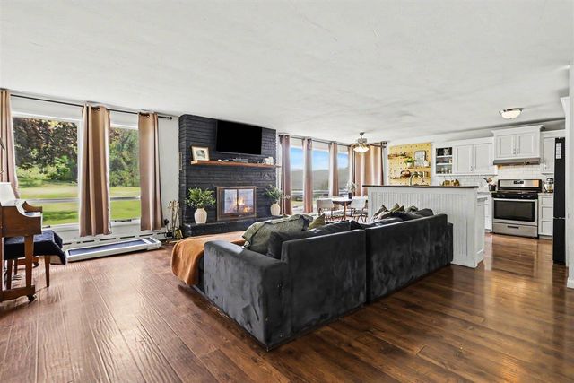 9010 73rd Street, South Haven, MI 49090