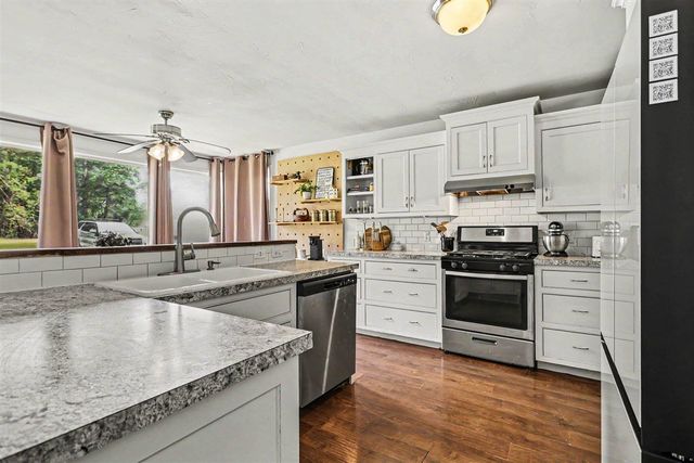9010 73rd Street, South Haven, MI 49090
