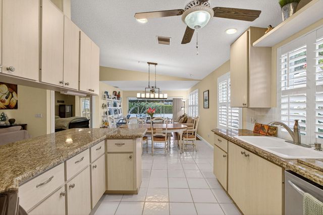 8323 Old Forest Road, Palm Beach Gardens, FL 33410