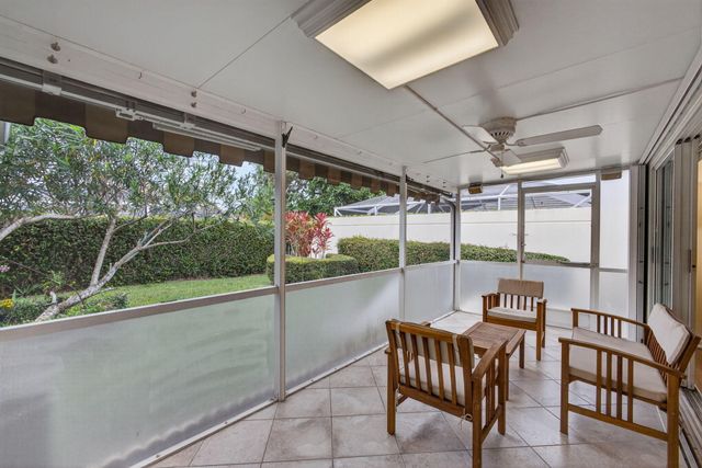 8323 Old Forest Road, Palm Beach Gardens, FL 33410