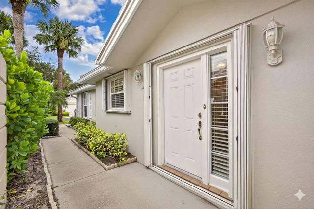 8323 Old Forest Road, Palm Beach Gardens, FL 33410