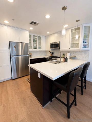 12608 Carmel Country Road 34, San Diego, CA 92130