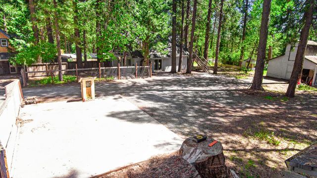 5980 Pony Express Trl, Pollock Pines, CA 95726