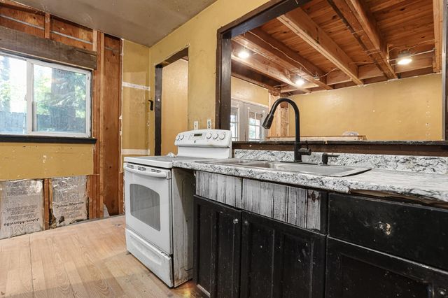 5980 Pony Express Trl, Pollock Pines, CA 95726