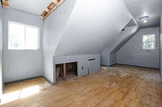 5980 Pony Express Trl, Pollock Pines, CA 95726