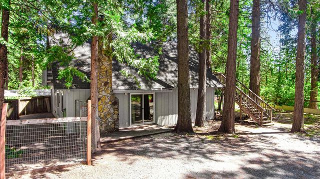 5980 Pony Express Trl, Pollock Pines, CA 95726
